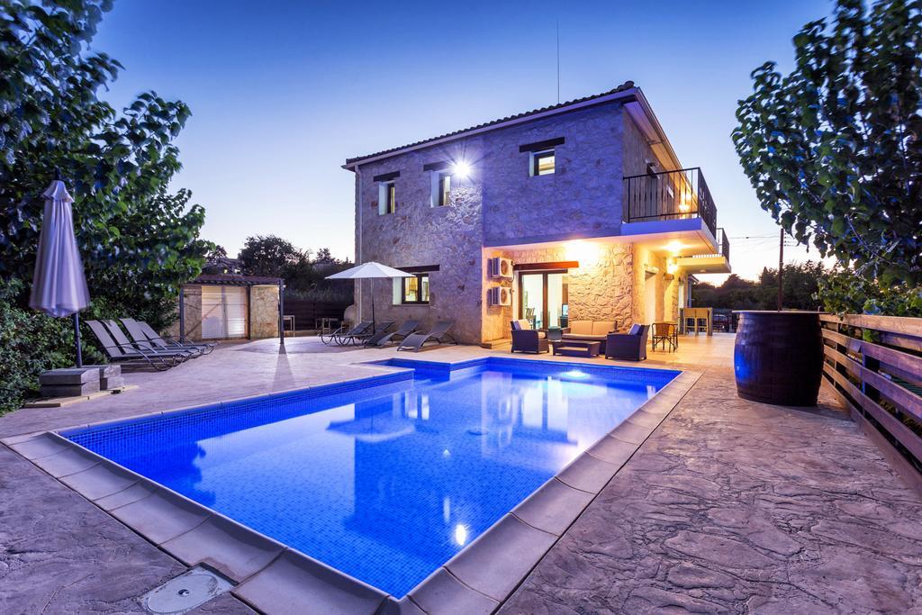 Villa Nikolina Dhrousha Экстерьер фото