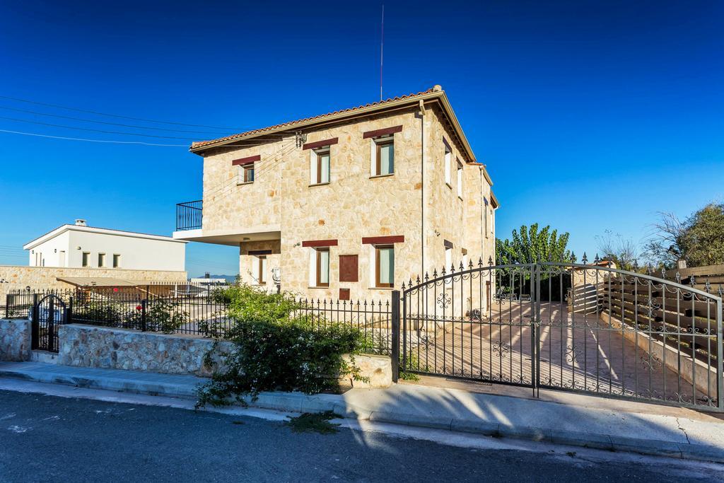 Villa Nikolina Dhrousha Экстерьер фото